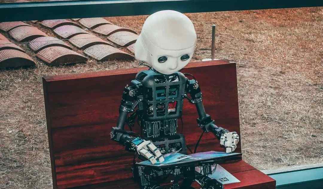 AI冲击职场新兴趋势:金融圈至创意岗位的全面影响(图7) AI砸掉了这些人的饭碗