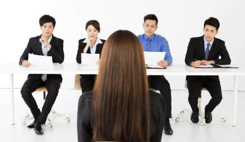 面试流程详解:从申请到入职的全流程指南(图3) 面试流程详解:从申请到入职的全流程指南(图3)