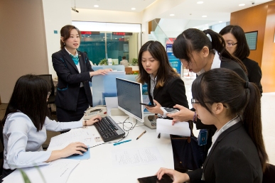 成功求职之路:高薪招聘、面试技巧与实习生招聘全解析(图3) 成功求职之路:高薪招聘、面试技巧与实习生招聘全解析(图3)